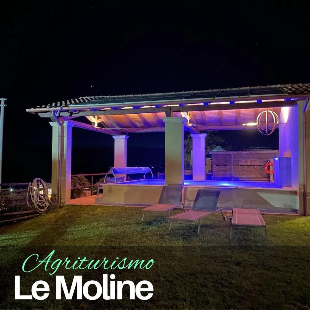 Piccolo Casale A "Le Moline" In Una Vera Fattoria Vetralla Bagian luar foto